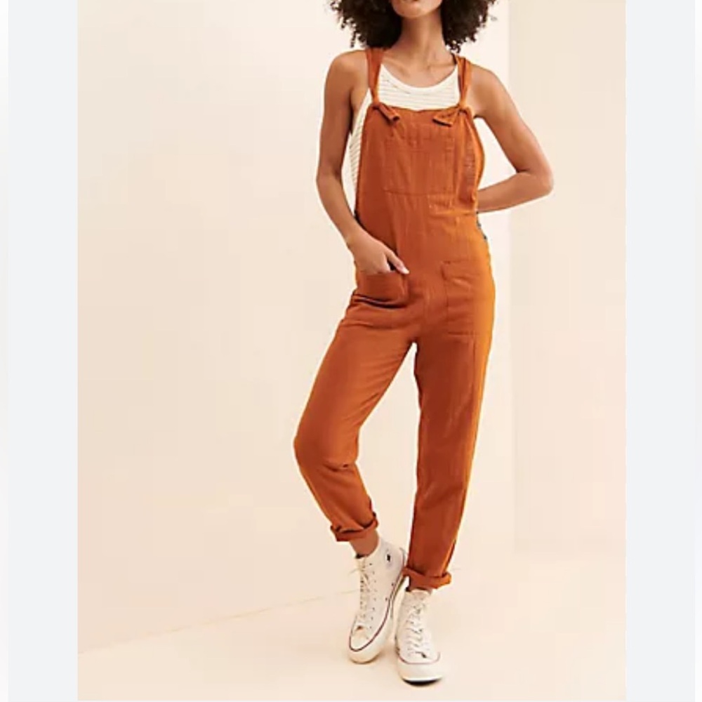 L*SPACE Cali Girl Jumpsuit in Amber Orange Overalls‎ Pants M